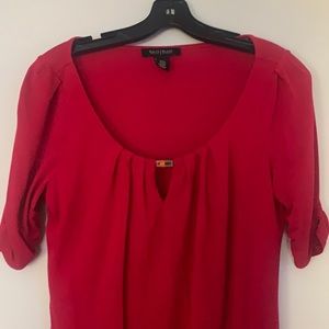 Beautiful WHBM red top